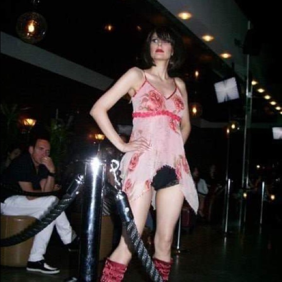 Designer Boots - Picture 9 of 15